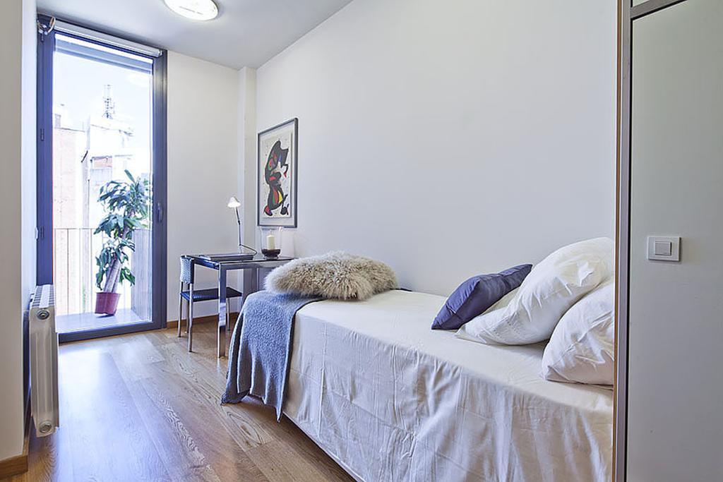 Apartment Barcelona Rentals - Pool Terrace In City Center Esterno foto
