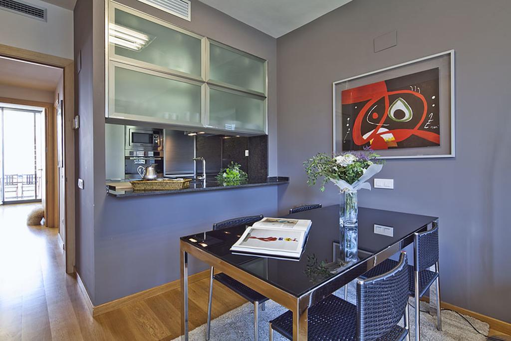 Apartment Barcelona Rentals - Pool Terrace In City Center Esterno foto